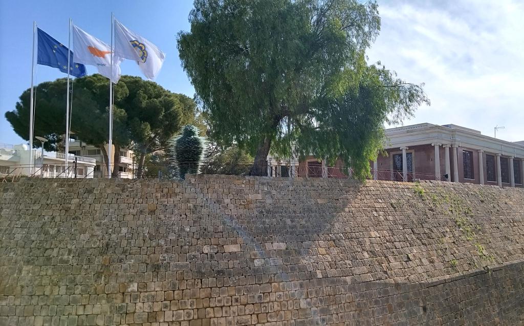 Der EU-Ratsvorsitz hat für viele Zyprer hohe Symbolkraft. (Archivbild) - Foto: Takis Tsafos/dpa