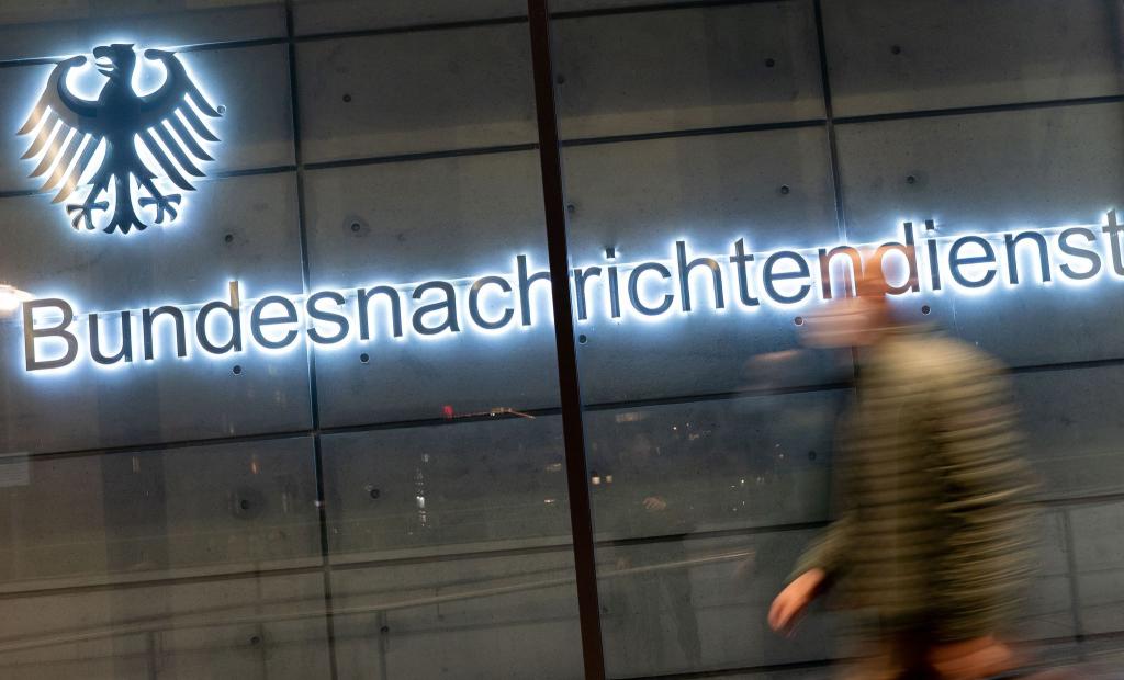 Der BND soll Telefonate des damaligen US-Präsidenten Barack Obama abgehört haben. (Archivfoto). - Foto: Kay Nietfeld/dpa