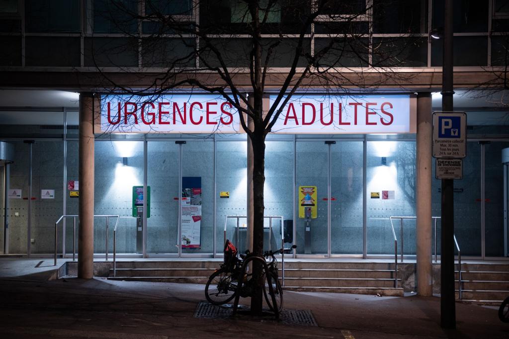 Dutzende Brandverletzte werden noch in Kliniken behandelt. (Archivbild) - Foto: Adrien Perritaz/KEYSTONE/dpa