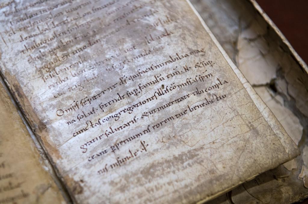 Im Internet werden zahlreiche Zauber angeboten. (Archivbild) - Foto: Hendrik Schmidt/dpa-Zentralbild/ZB