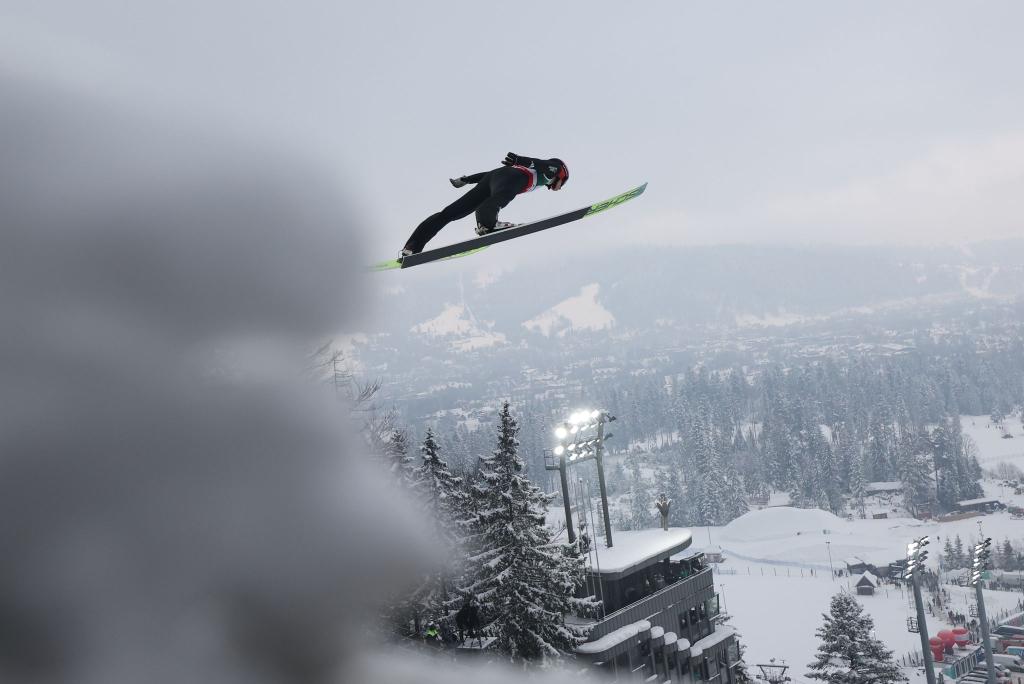Karl Geiger steckt derzeit in der Krise. - Foto: Grzegorz Momot/PAP/dpa
