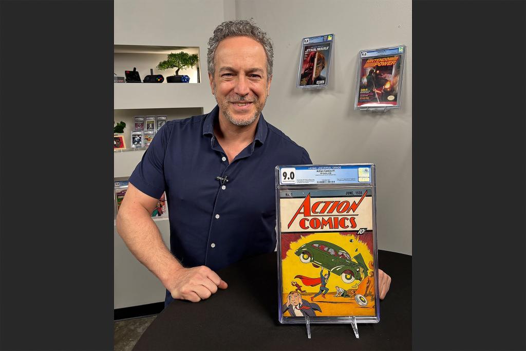 Das jetzt verkaufte Comic sei ein seltenes Exemplar und dazu in einem sehr guten Zustand, teilte Vincent Zurzolo, Präsident von Metropolis Collectibles/ComicConnect, mit. - Foto: Andrew Wilson/Metropolis Collectibles Inc/AP/dpa