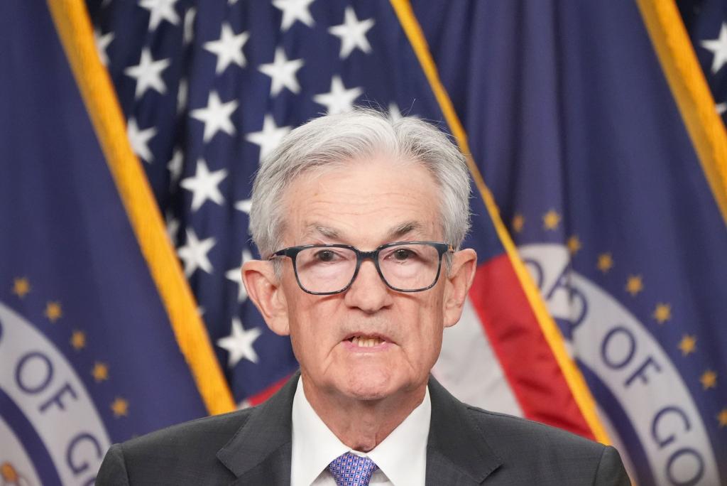 Seit Monaten musste US-Notenbank-Chef Jerome Powell sich Kritik von US-Präsident Donald Trump anhören. (Archivfoto) - Foto: Jacquelyn Martin/AP/dpa