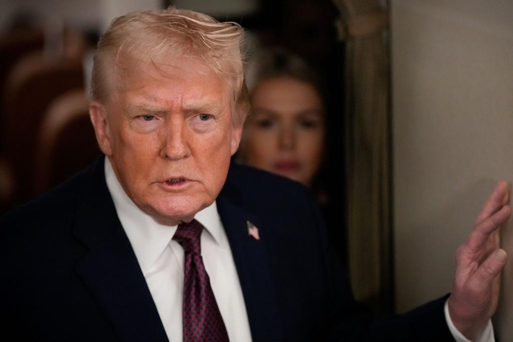 US-Präsident Trump hat iranischen Demonstranten Hilfe zugesichert. (Archivfoto) - Foto: Julia Demaree Nikhinson/AP/dpa