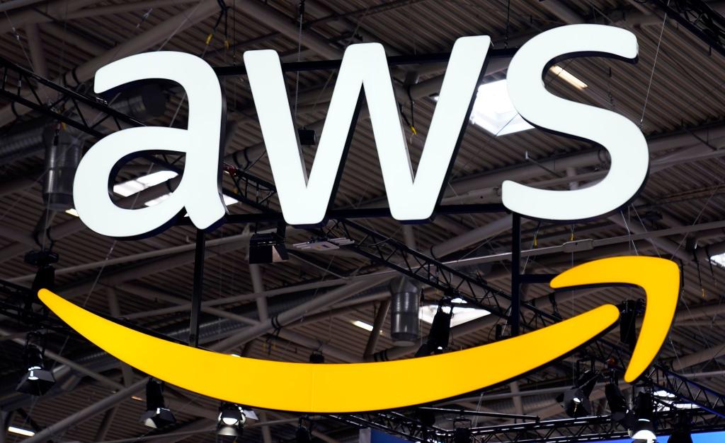 AWS hat eine neue, unabhängige Cloud für Europa in Betrieb genommen, die sich vollständig in der Europäischen Union befindet. - Foto: Uwe Lein/dpa