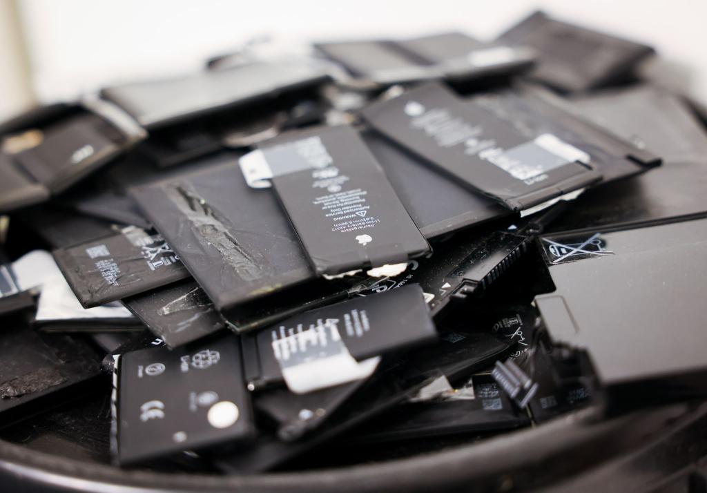 Die neuen Regeln zum Recht auf Reparatur sollen es Verbrauchern leichter machen, sich für eine Reparatur und gegen den Kauf eines Neugeräts zu entscheiden. (Symbolbild) - Foto: Christian Charisius/dpa