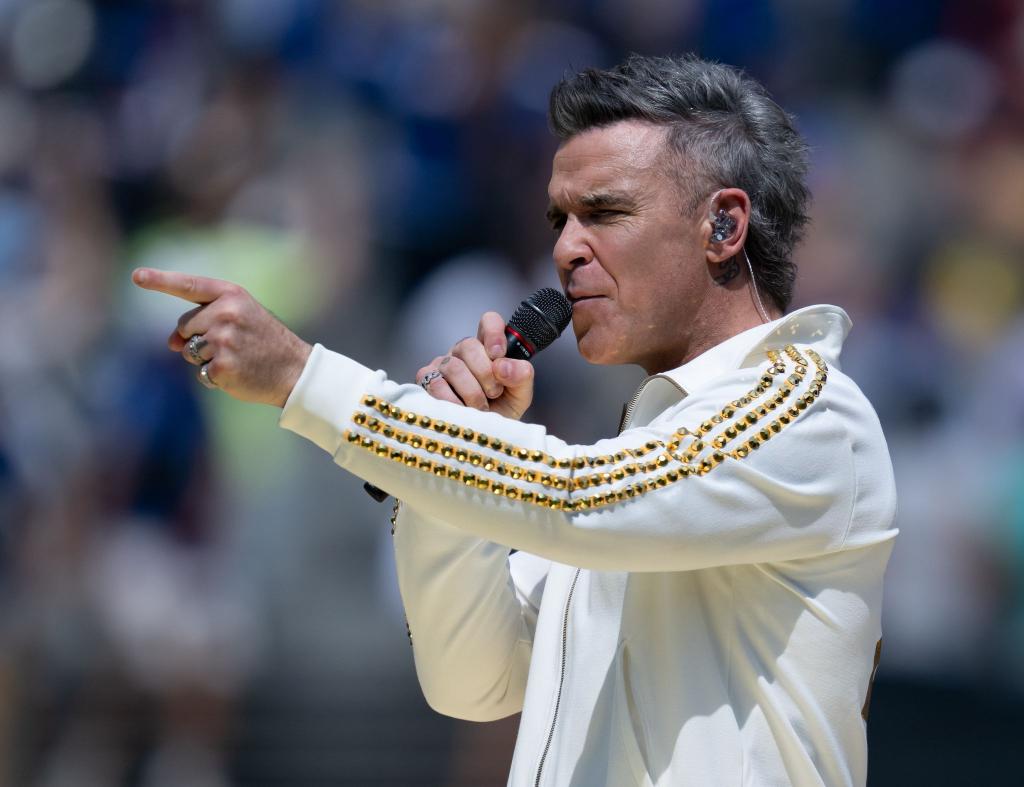 Robbie Williams hat ein neues Album auf den Markt gebracht. (Archivbild) - Foto: Sven Hoppe/dpa