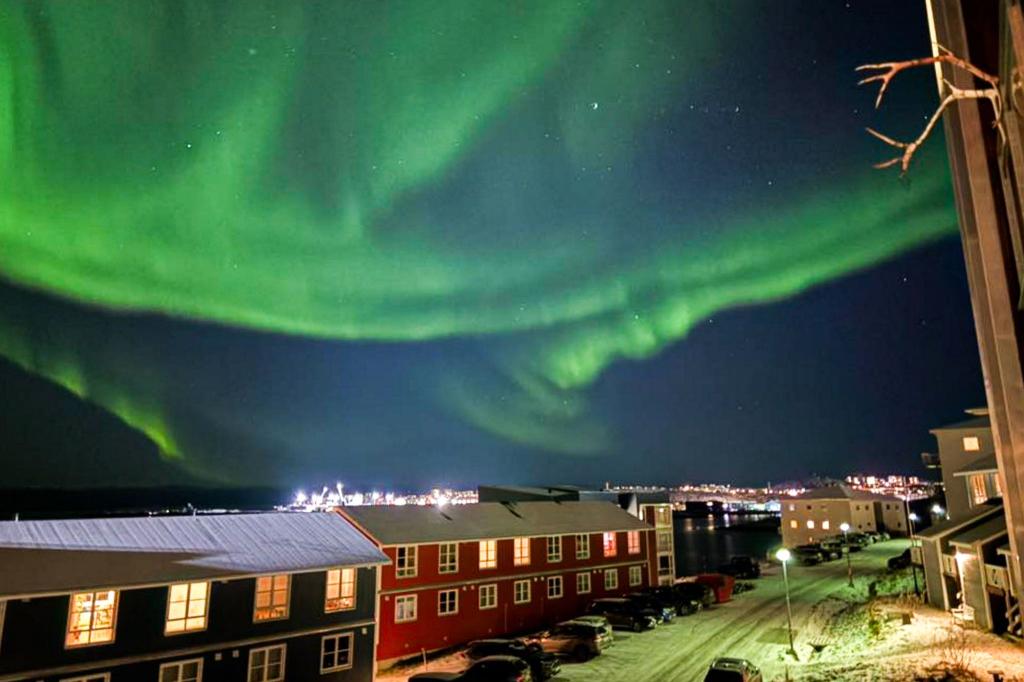 Deutsche Bundeswehr-Soldaten sind in Nuuk eingetroffen. - Foto: Alyona Kekhler/TASS via ZUMA Press/dpa