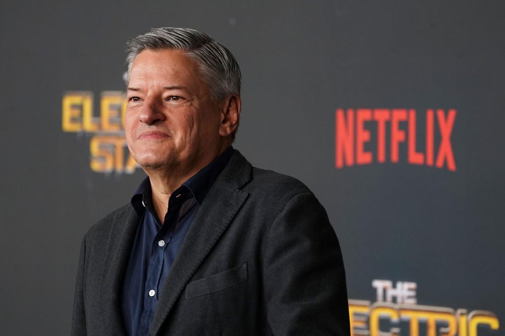 Netflix wolle auch an den Kinokassen gewinnen, versichert Co-Chef Ted Sarandos. (Archivbild) - Foto: Jordan Strauss/Invision via AP/dpa
