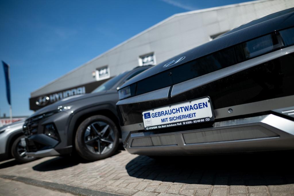 Gebrauchte Stromer könnten durch die neue Elektroautoförderung des Bundes bald noch billiger werden. (Symbolbild) - Foto: Fabian Strauch/dpa
