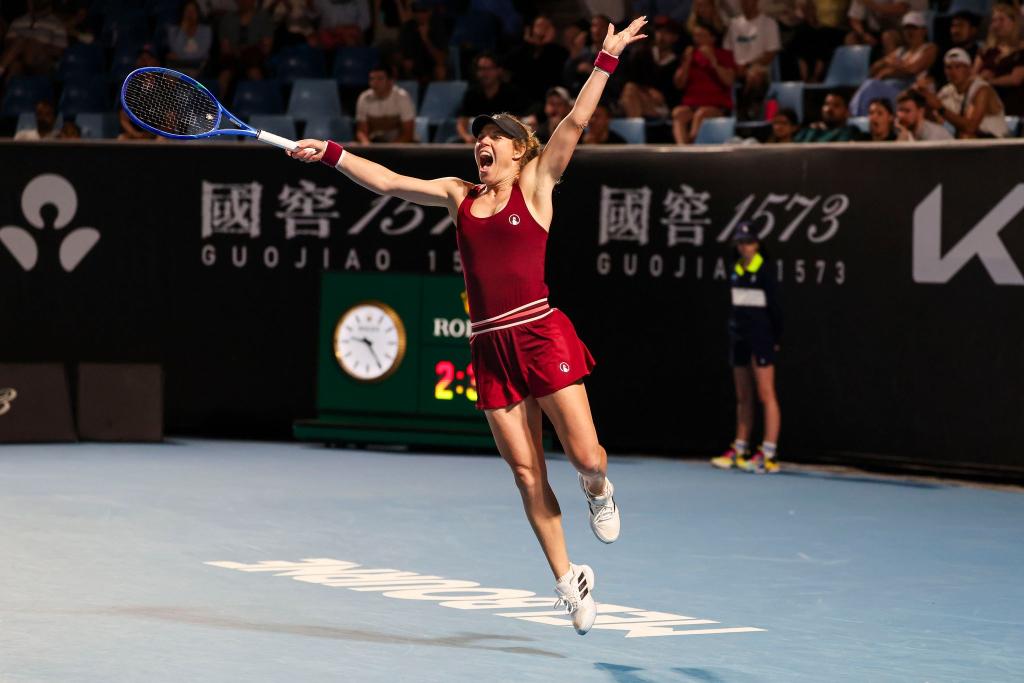 Laura Siegemund nach 0:6 im ersten Satz eine Runde weiter - Foto: Frank Molter/dpa