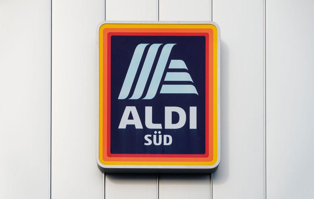 Aldi Süd beschäftigt 50.000 Menschen in Deutschland. (Archivbild) - Foto: Andreas Arnold/dpa