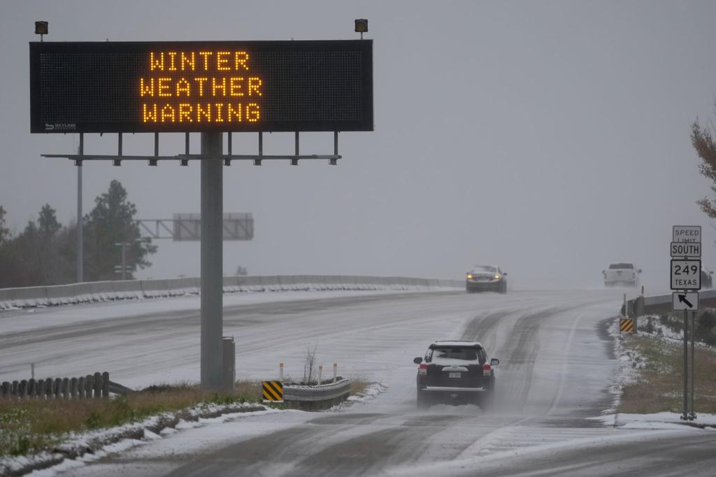 Für Millionen Menschen gelten Wetterwarnungen. - Foto: David J. Phillip/AP/dpa