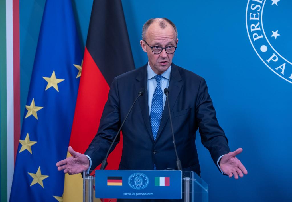 Die Antwort des Kanzlers auf Trumps Friedensrat lautet: Nein, aber ... . - Foto: Michael Kappeler/dpa