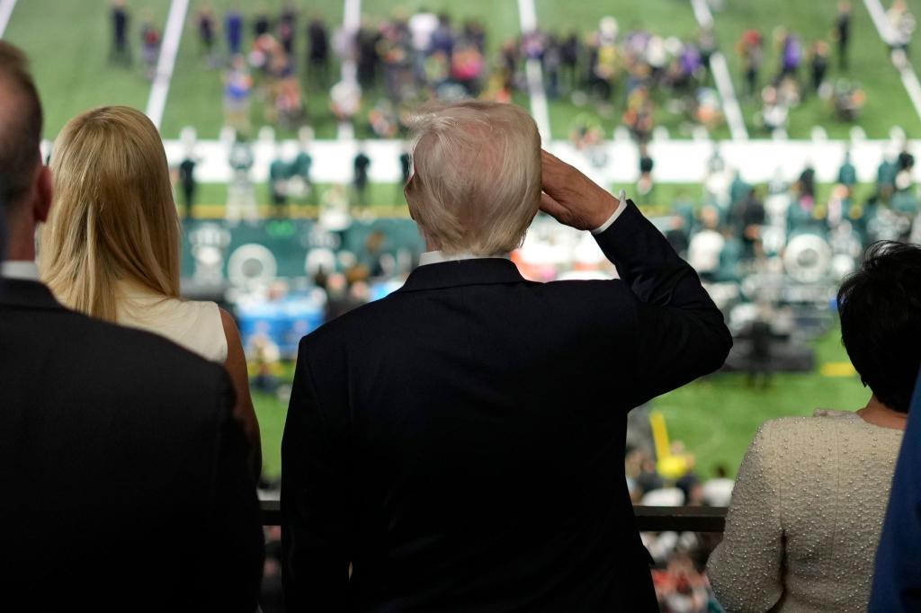 2025 war Trump noch beim Super Bowl dabei. (Archivbild) - Foto: Ben Curtis/AP/dpa