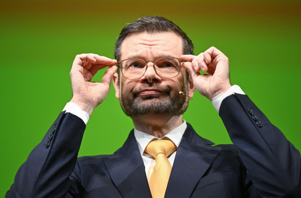 Marco Buschmann schlägt neue berufliche Wege ein. (Archivbild) - Foto: Bernd Weißbrod/dpa