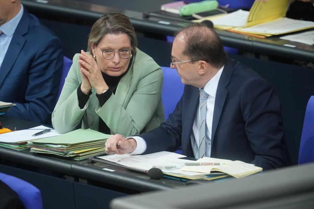 Zur Speicherpflicht für IP-Adressen hat es Gespräche zwischen Justizministerin Hubig (SPD) und Innenminister Dobrindt (CSU) gegeben. (Archivfoto) - Foto: Michael Kappeler/dpa